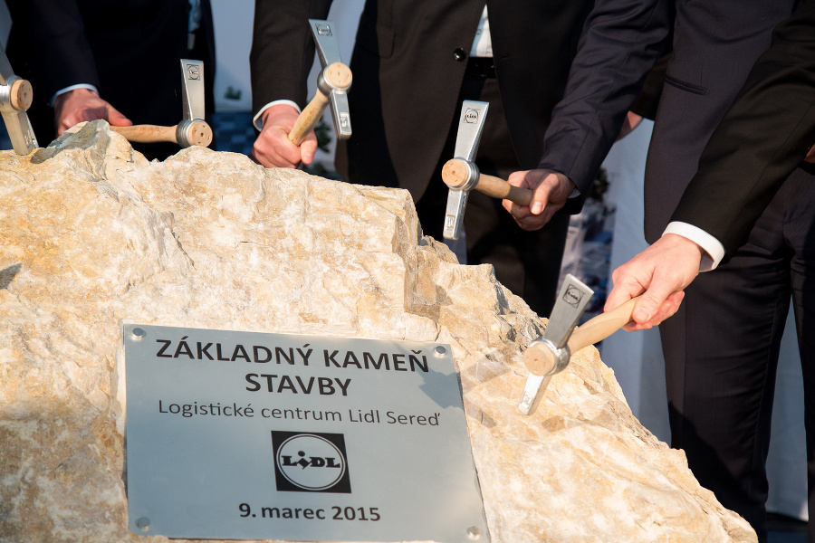 lidl-sered-logisticke-centrum__1_